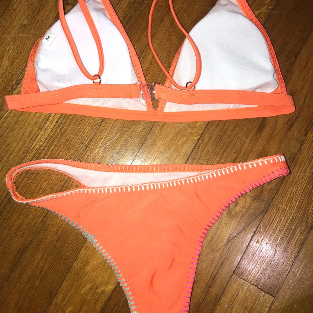 Bikini set - Picture 2 of 3